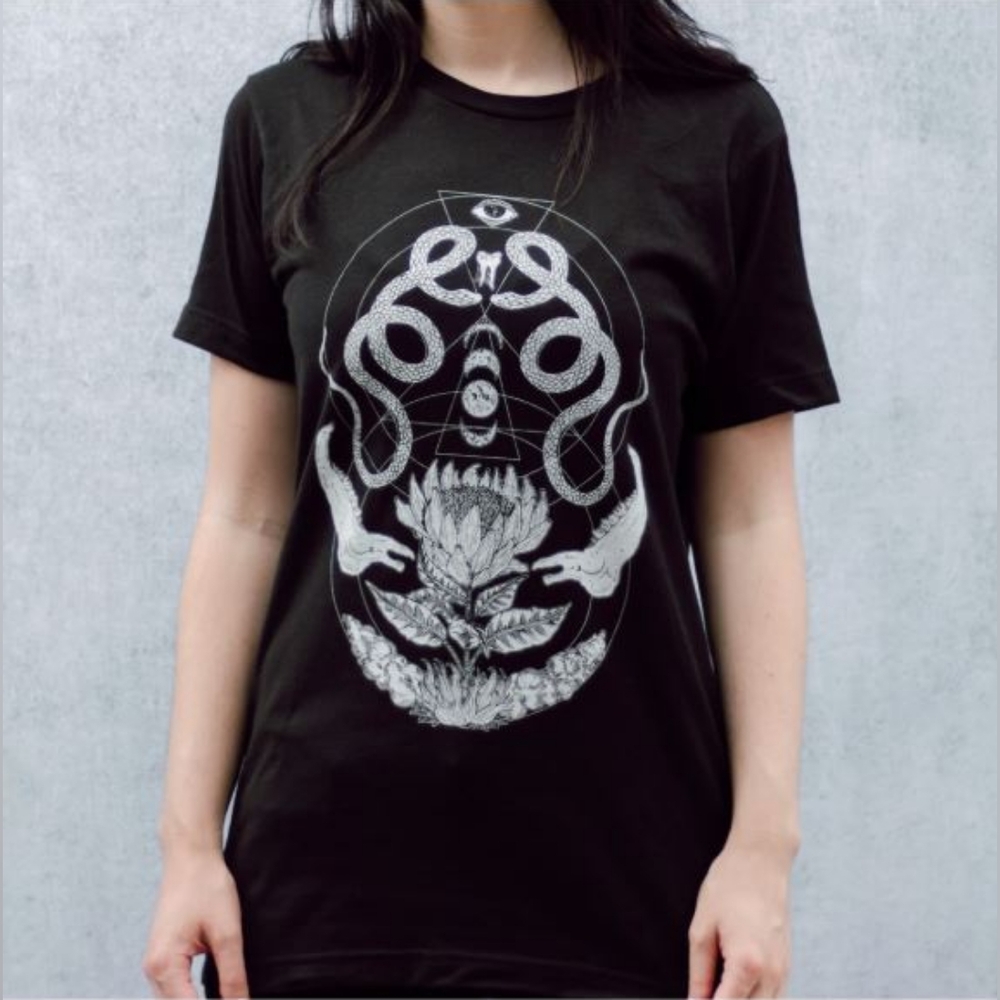 NWT Fennec Design Black Geometric Snake / Bone / Moon Phases Floral Unisex Tee-S - Picture 2 of 8